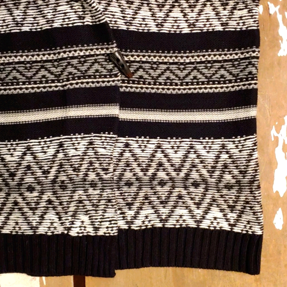Chaps Inside Out Diamond Knit Toggle Sweater Vest - Picture 9 of 16